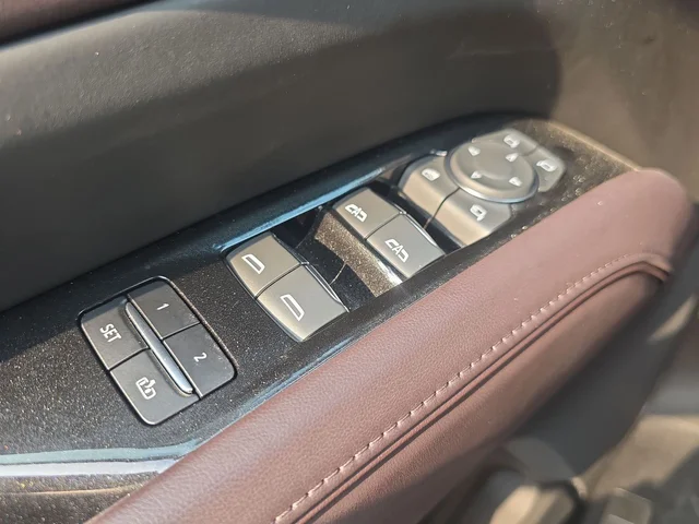 SEMINUEVOS CADILLAC Escalade ESV a Estados en autogozo