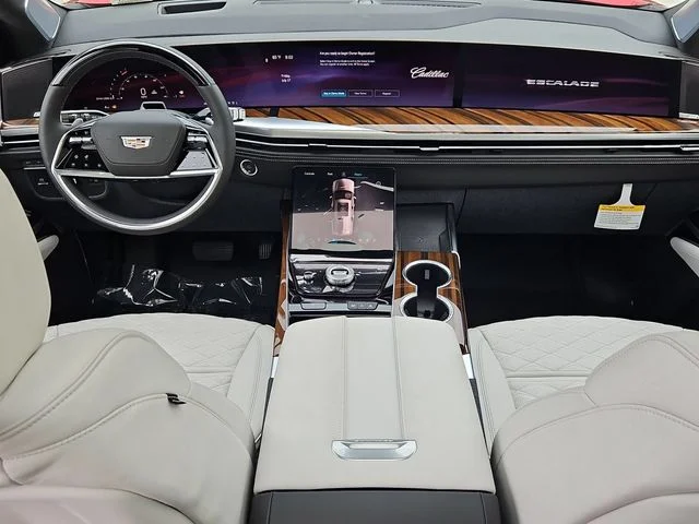 Nuevos CADILLAC ESCALADE à Estados chez autogozo