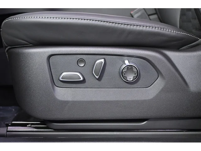 Nuevos CADILLAC ESCALADE à Estados chez autogozo