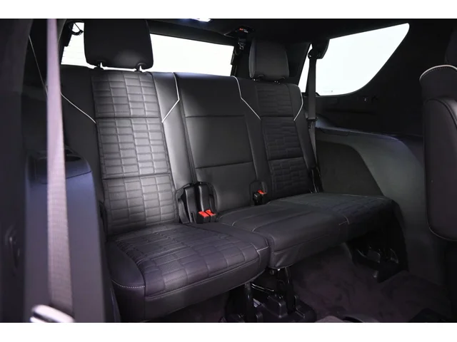 Nuevos CADILLAC ESCALADE à Estados chez autogozo