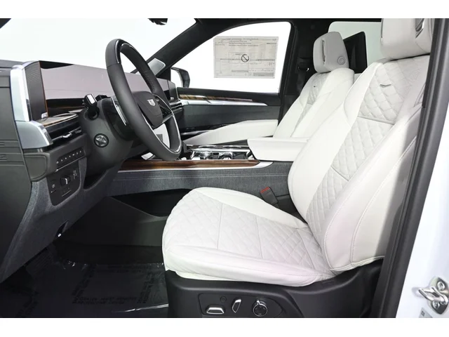 Nuevos CADILLAC ESCALADE à Estados chez autogozo