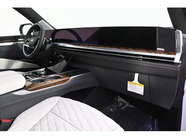 Nuevos CADILLAC ESCALADE à Estados chez autogozo