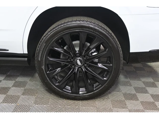 Nuevos CADILLAC ESCALADE à Estados chez autogozo
