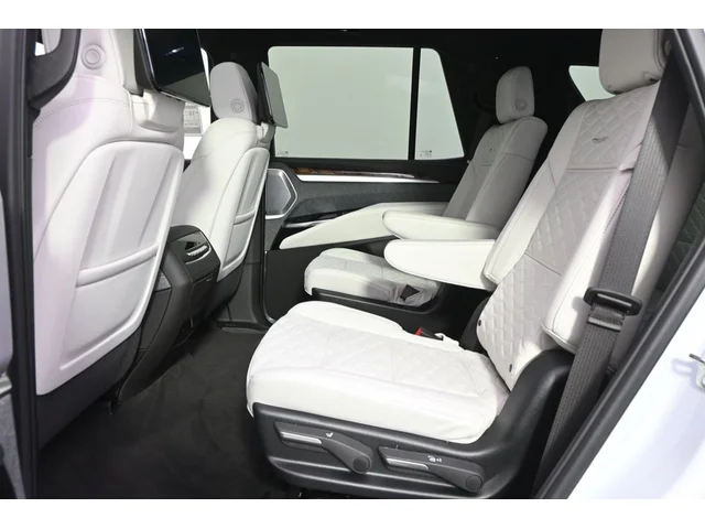 Nuevos CADILLAC ESCALADE à Estados chez autogozo