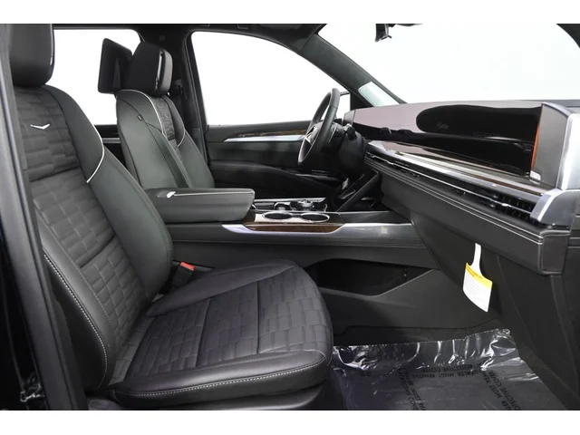 Nuevos CADILLAC ESCALADE à Estados chez autogozo