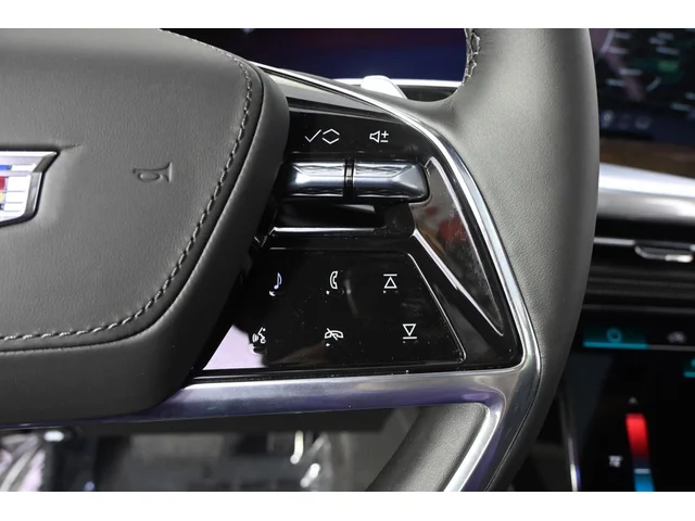 Nuevos CADILLAC ESCALADE à Estados chez autogozo