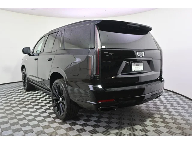 Nuevos CADILLAC ESCALADE à Estados chez autogozo