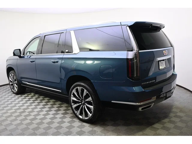 Nuevos CADILLAC ESCALADE ESV à Estados chez autogozo