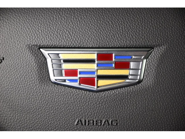 Nuevos CADILLAC ESCALADE ESV à Estados chez autogozo