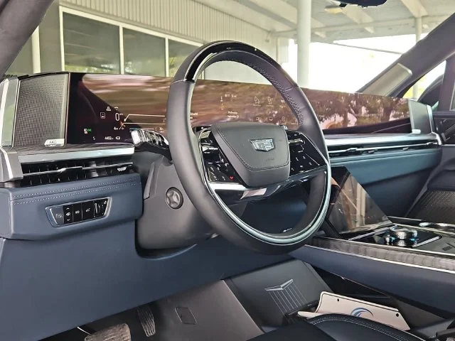 Nuevos CADILLAC ESCALADE IQ à Estados chez autogozo
