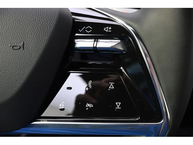 Nuevos CADILLAC ESCALADE IQ à Estados chez autogozo