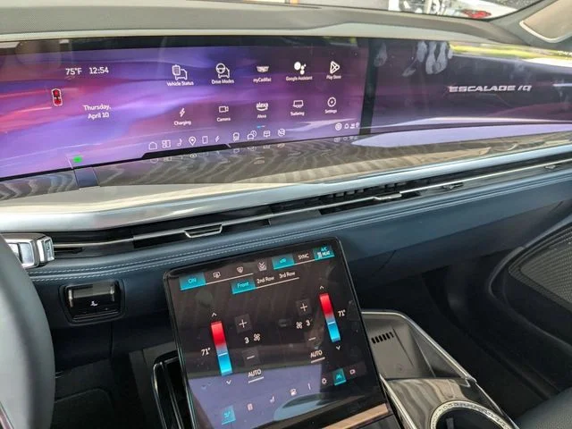 Nuevos CADILLAC ESCALADE IQ à Estados chez autogozo