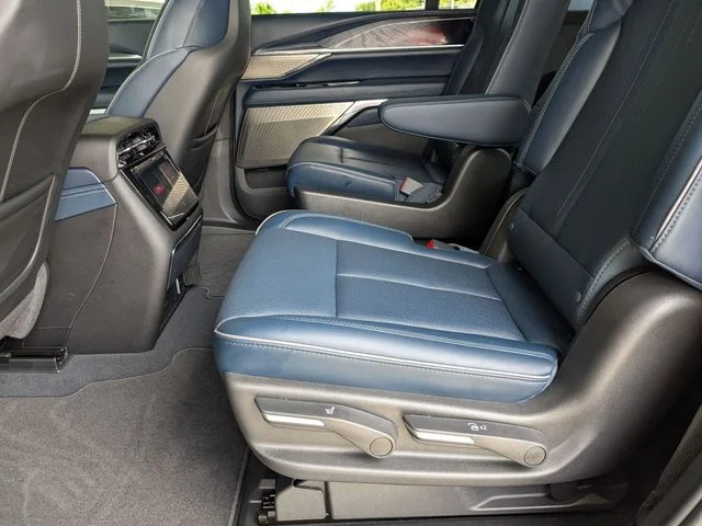 Nuevos CADILLAC ESCALADE IQ à Estados chez autogozo