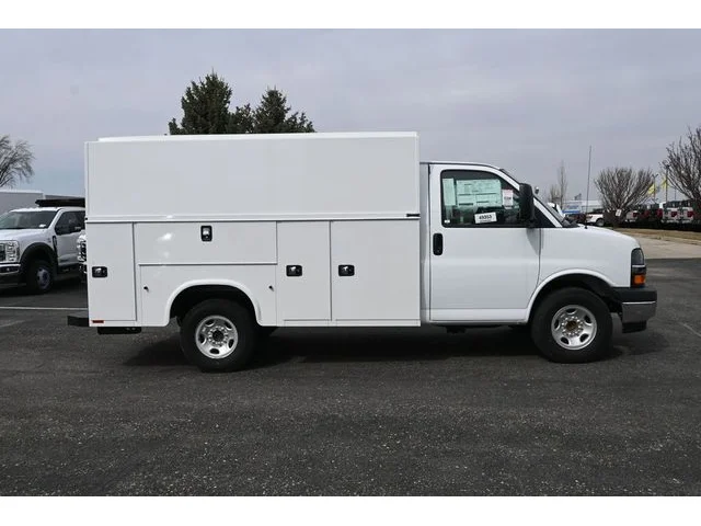 Nuevos CHEVROLET EXPRESS 3500 à Estados chez autogozo
