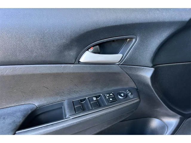 Pre-Owned HONDA Accord at Anderson Honda in Palo Alto