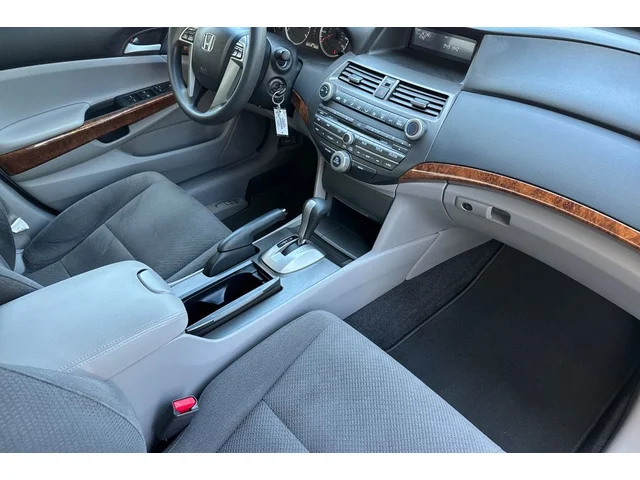 Pre-Owned HONDA Accord at Anderson Honda in Palo Alto