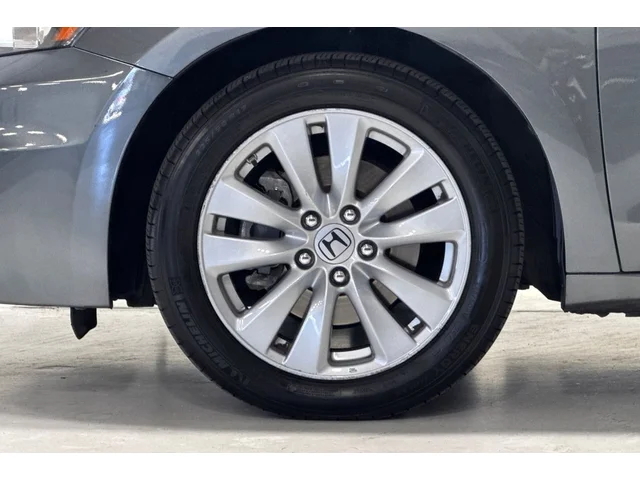 Pre-Owned HONDA Accord at Anderson Honda in Palo Alto