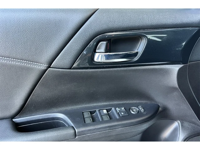 Pre-Owned HONDA Accord at Anderson Honda in Palo Alto