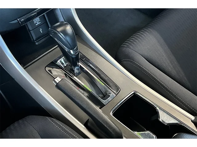 Pre-Owned HONDA Accord at Anderson Honda in Palo Alto