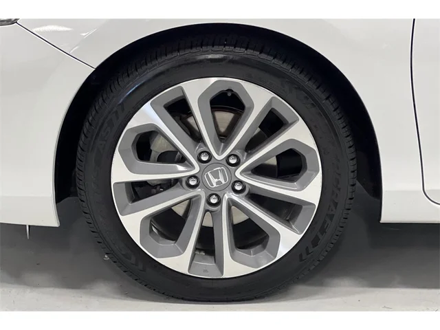 Pre-Owned HONDA Accord at Anderson Honda in Palo Alto