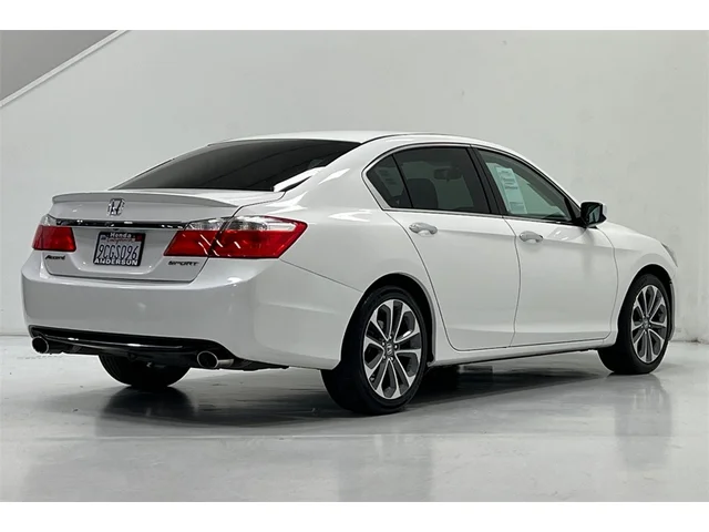 Pre-Owned HONDA Accord at Anderson Honda in Palo Alto