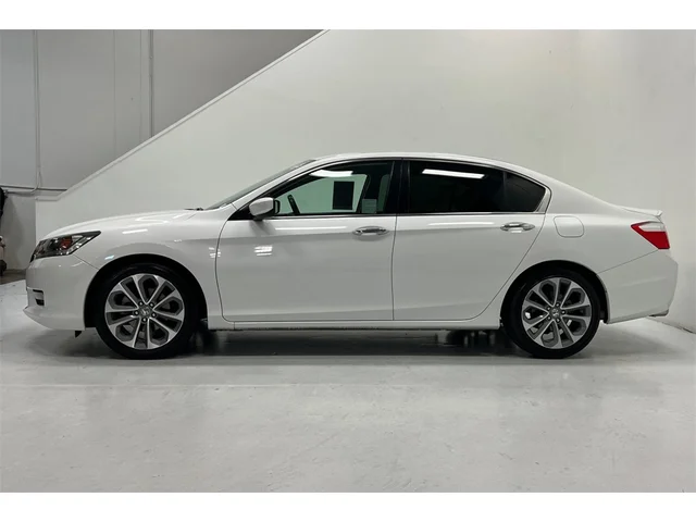 Pre-Owned HONDA Accord at Anderson Honda in Palo Alto