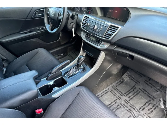 Used HONDA Accord at San Francisco in izmo Kia