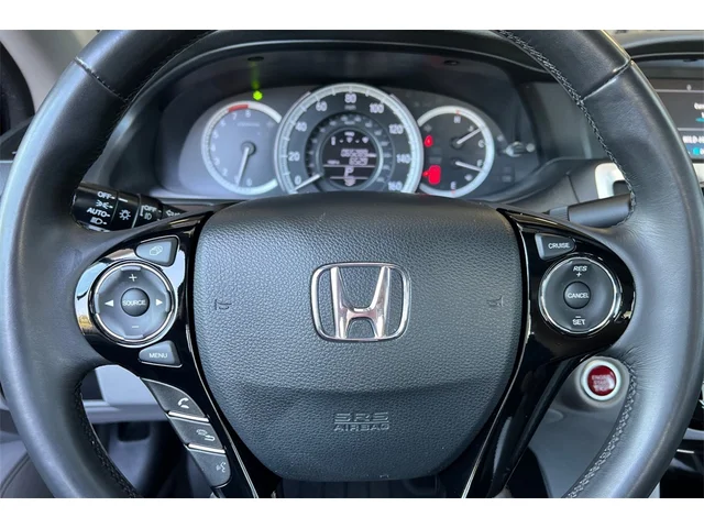 Pre-Owned HONDA Accord at Anderson Honda in Palo Alto