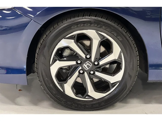Pre-Owned HONDA Accord at Anderson Honda in Palo Alto