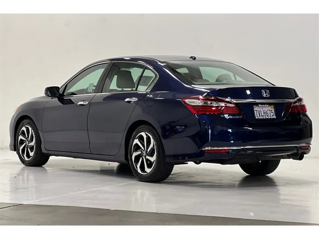 Pre-Owned HONDA Accord at Anderson Honda in Palo Alto
