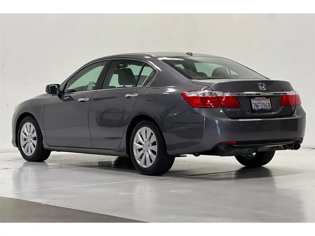 Pre-Owned HONDA Accord at Anderson Honda in Palo Alto