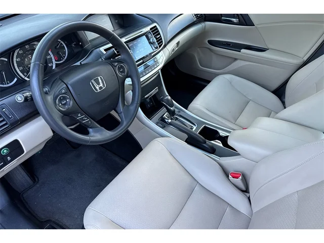 Used HONDA Accord at San Francisco in izmo Kia