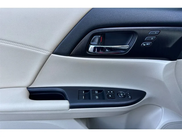 Used HONDA Accord at San Francisco in izmo Kia