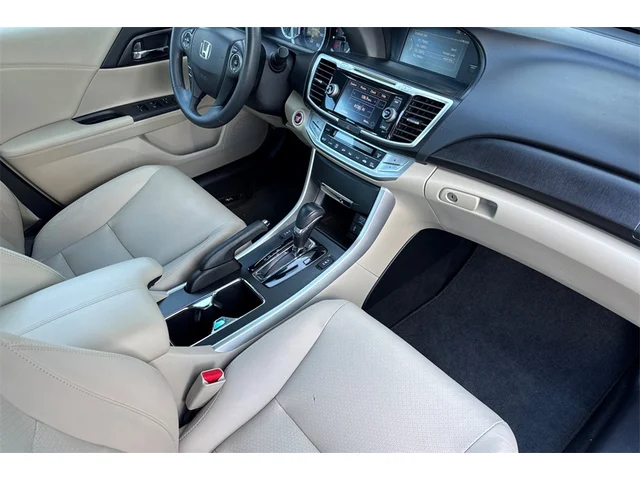 Used HONDA Accord at San Francisco in izmo Kia