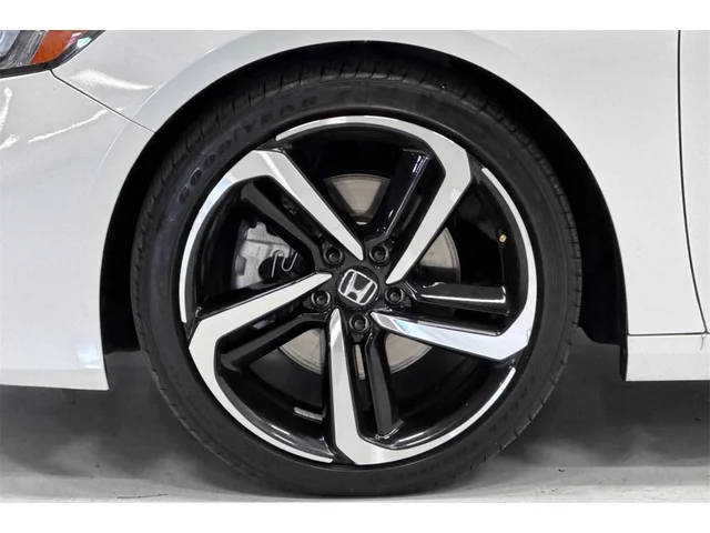 Pre-Owned HONDA Accord at Anderson Honda in Palo Alto