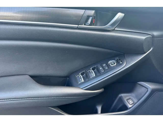 Pre-Owned HONDA Accord at Anderson Honda in Palo Alto