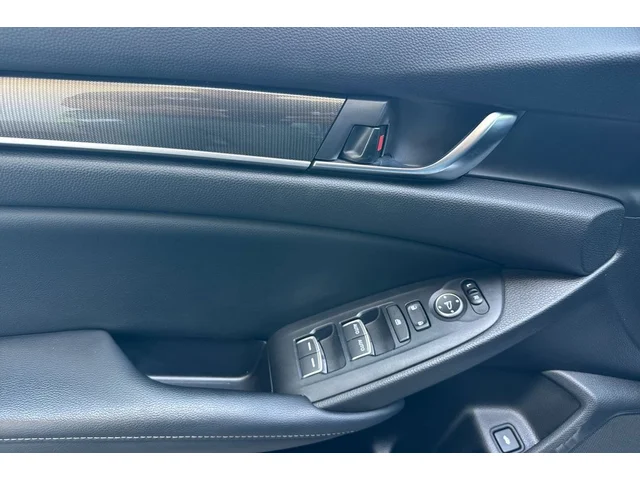 Pre-Owned HONDA Accord at Anderson Honda in Palo Alto