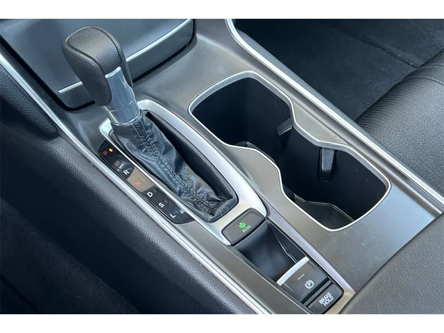 Pre-Owned HONDA Accord at Anderson Honda in Palo Alto