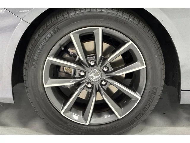 2021 Honda Accord EX-L photo 24