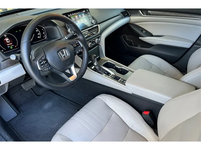 Pre-Owned HONDA Accord at Anderson Honda in Palo Alto
