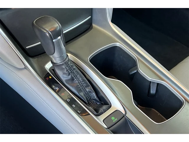 Pre-Owned HONDA Accord at Anderson Honda in Palo Alto