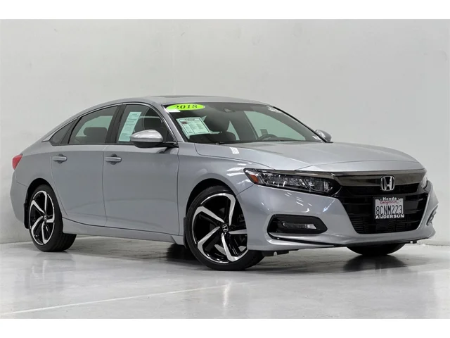 2018 Honda Accord Sport 2.0T photo 2