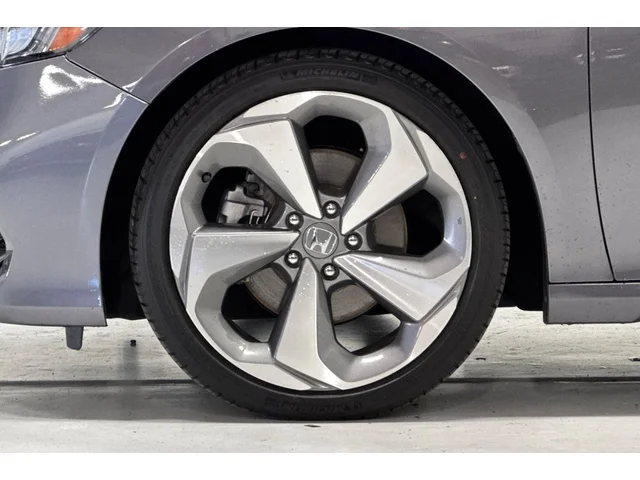 Pre-Owned HONDA Accord at Anderson Honda in Palo Alto