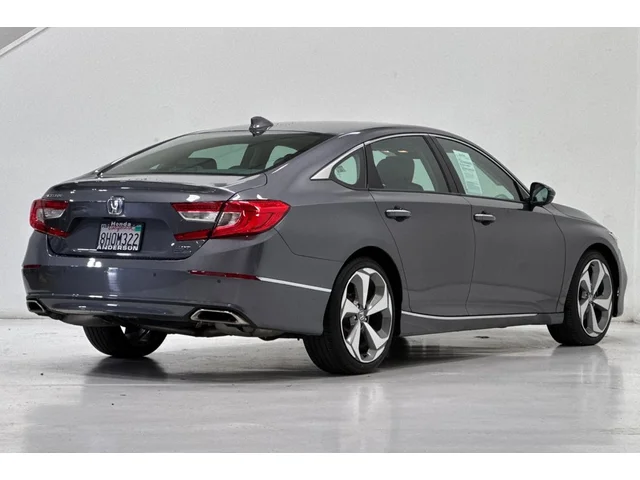 Pre-Owned HONDA Accord at Anderson Honda in Palo Alto