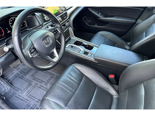 Pre-Owned HONDA Accord at Anderson Honda in Palo Alto
