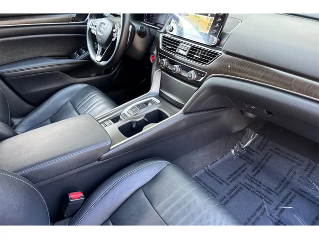 Pre-Owned HONDA Accord at Anderson Honda in Palo Alto