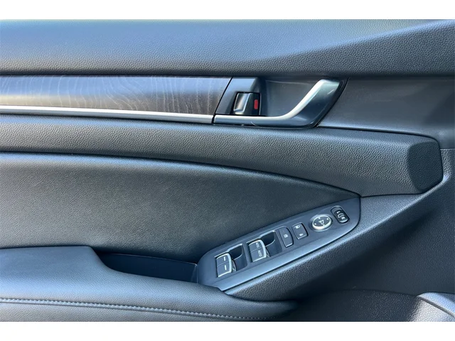 Pre-Owned HONDA Accord Hybrid at Anderson Honda in Palo Alto