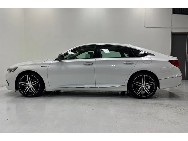 2022 Honda Accord Hybrid Touring photo 4