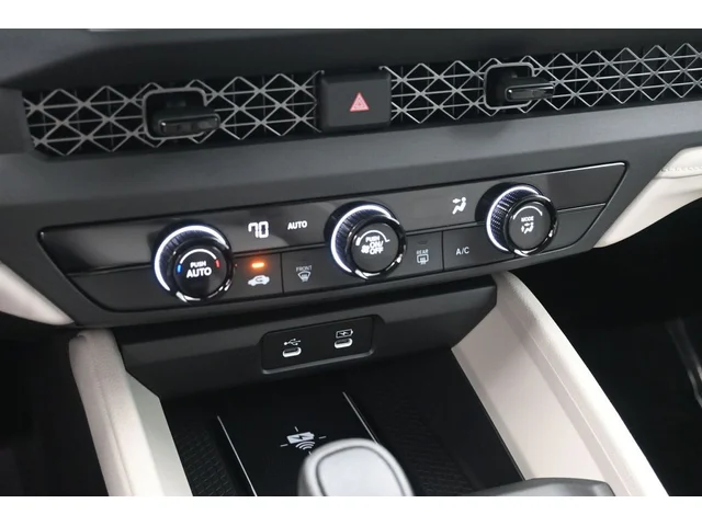 Nuevos HONDA ACCORD à Estados chez autogozo