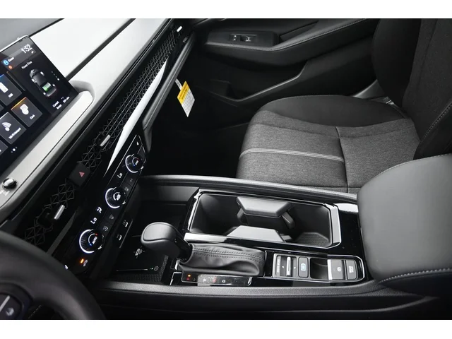 Nuevos HONDA ACCORD HYBRID à Estados chez autogozo
